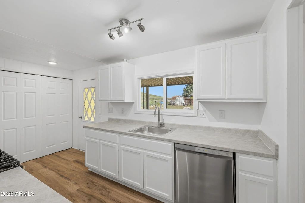 2810 N Kings Highway W, Prescott Valley