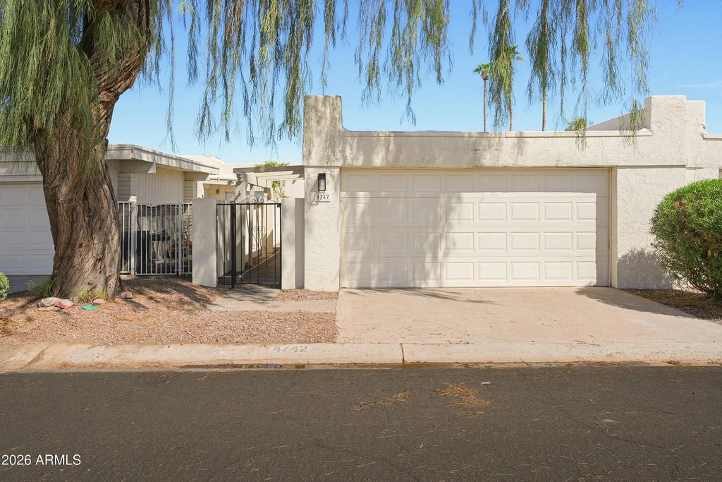 4742 W Palmaire Avenue, Glendale