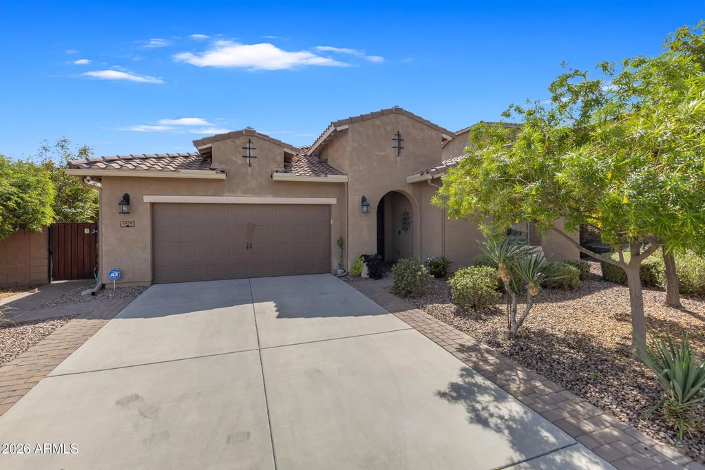 4479 W Goldmine Mountain Drive, San Tan Valley