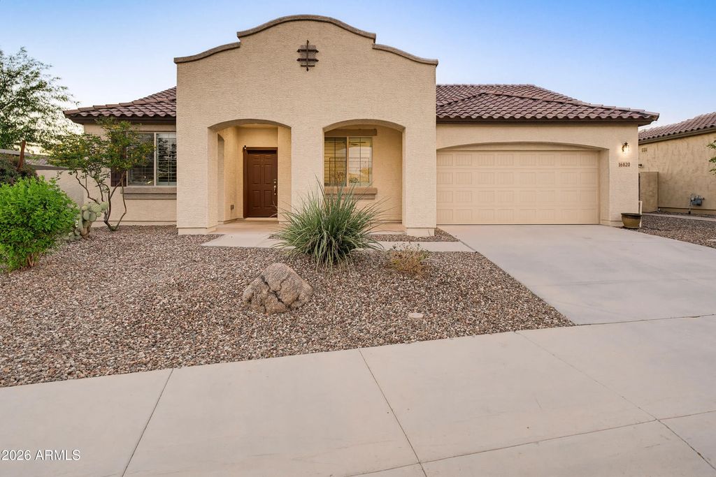 16820 S 180th Drive, Goodyear