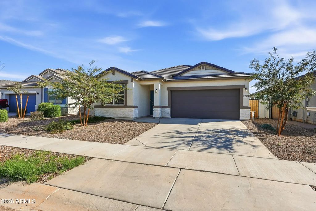 25285 N 185th Drive, Wittmann