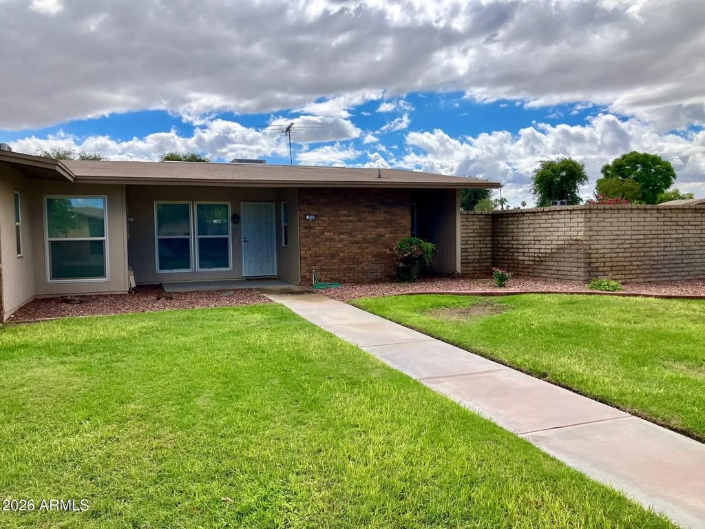 9949 W Ocotillo Drive, Sun City