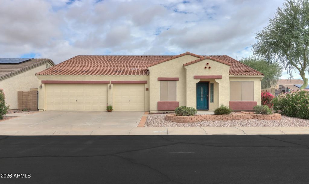 518 E Black Diamond Drive, Casa Grande