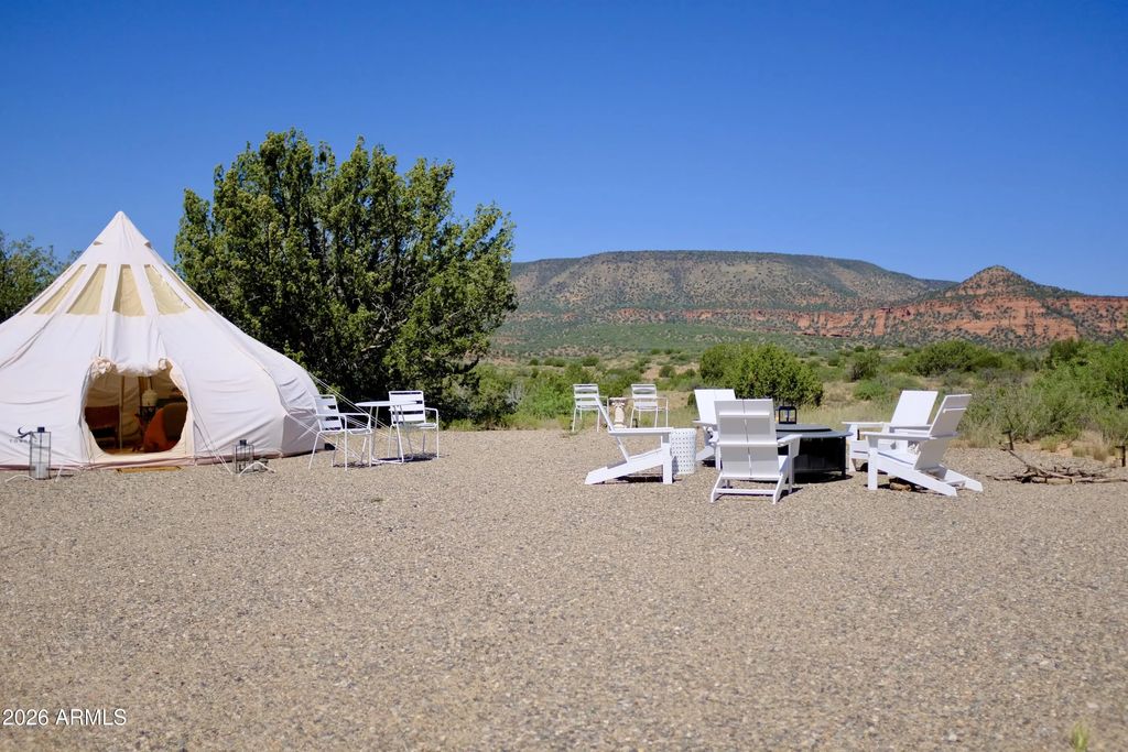 5050 E Great Spirit Way (unit B), Sedona
