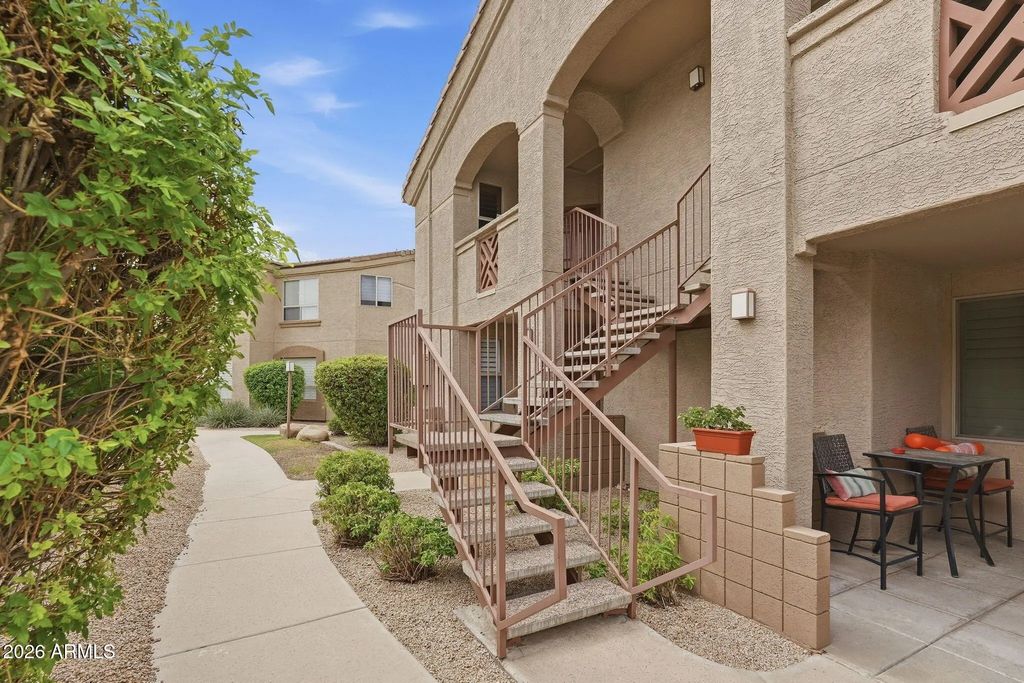 29606 N Tatum Boulevard (unit 215), Cave Creek