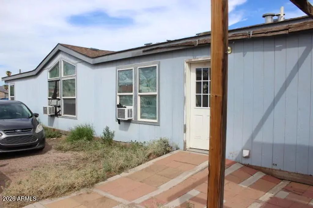 1127 S Cedar Drive, Apache Junction