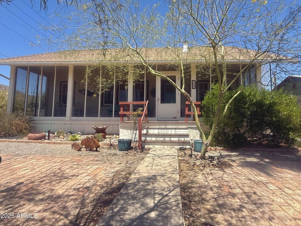 340 W La Mina Avenue, Ajo