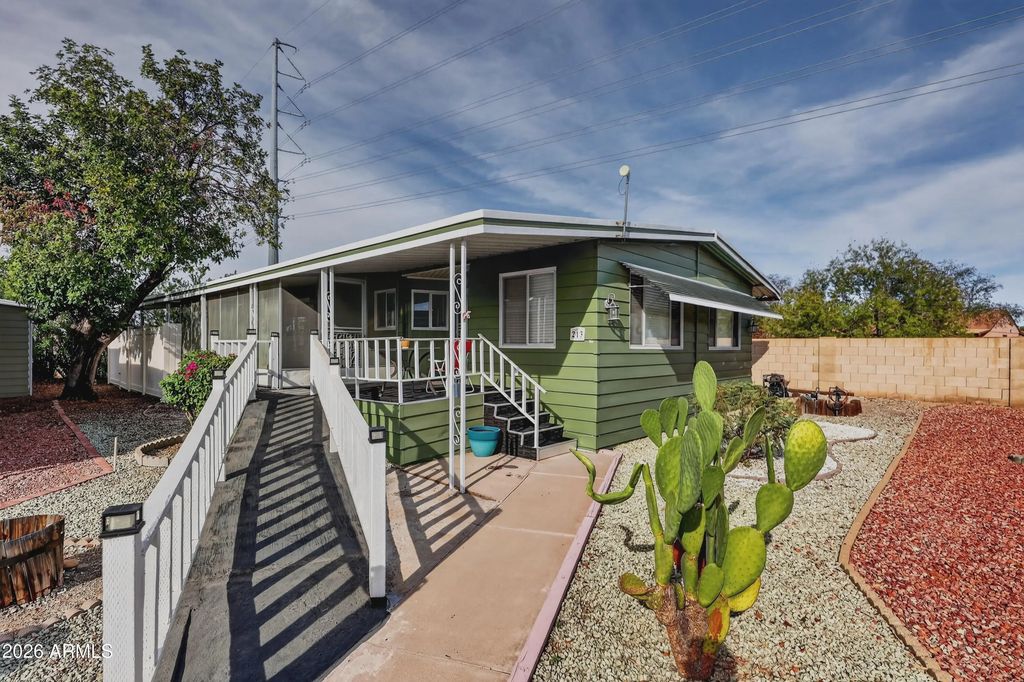 10960 N 67th Avenue (unit 213), Glendale