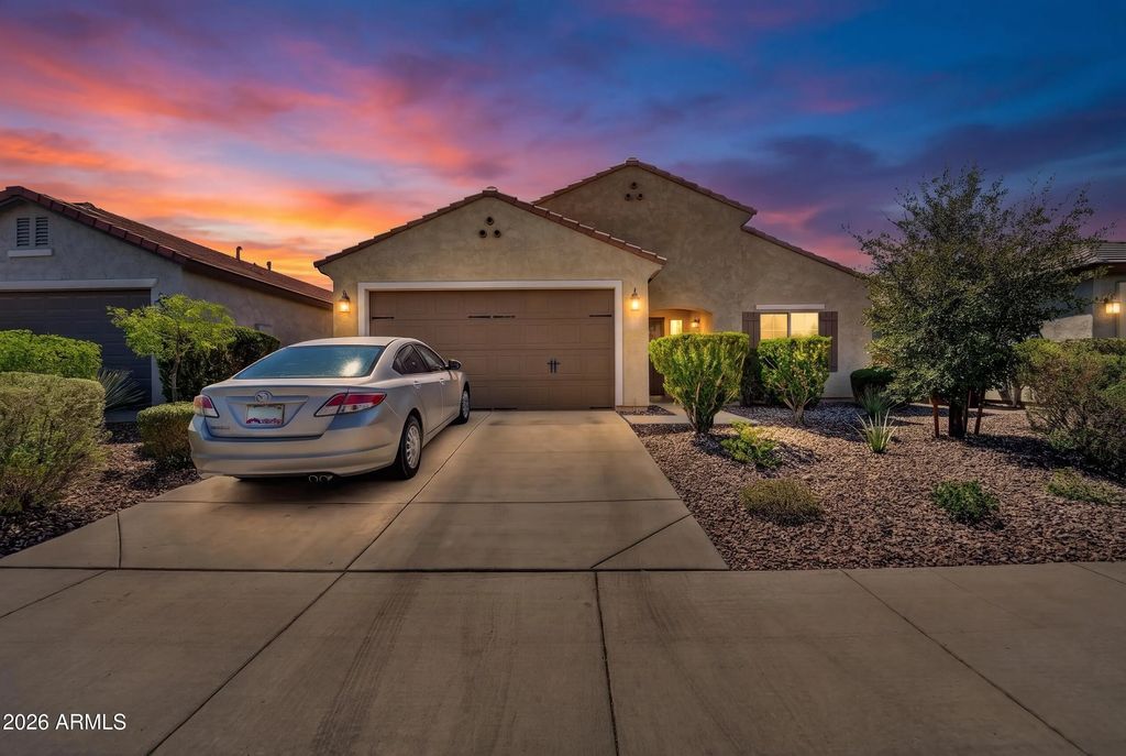 5621 W Heritage Way, Florence