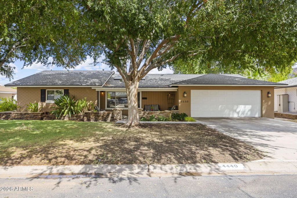 4440 E Clarendon Avenue, Phoenix