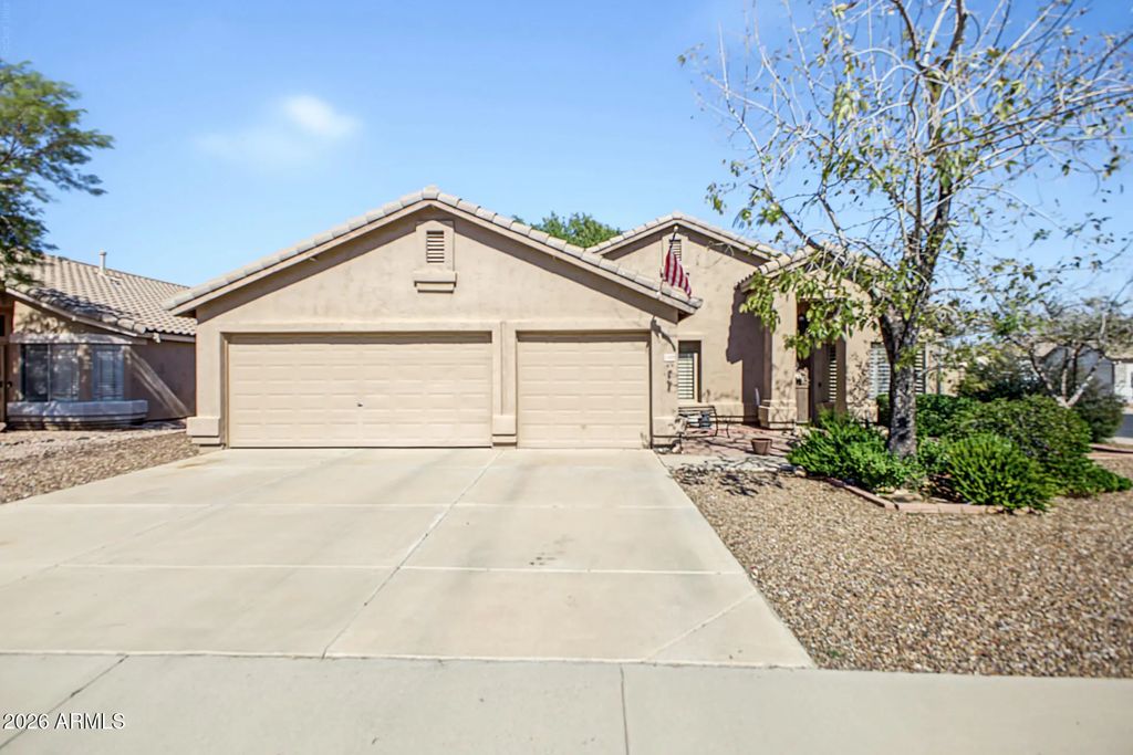 6409 N 84th Lane, Glendale