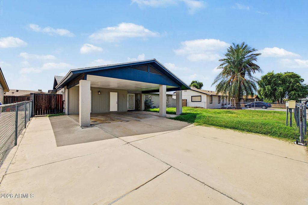 7751 W Mackenzie Drive, Phoenix