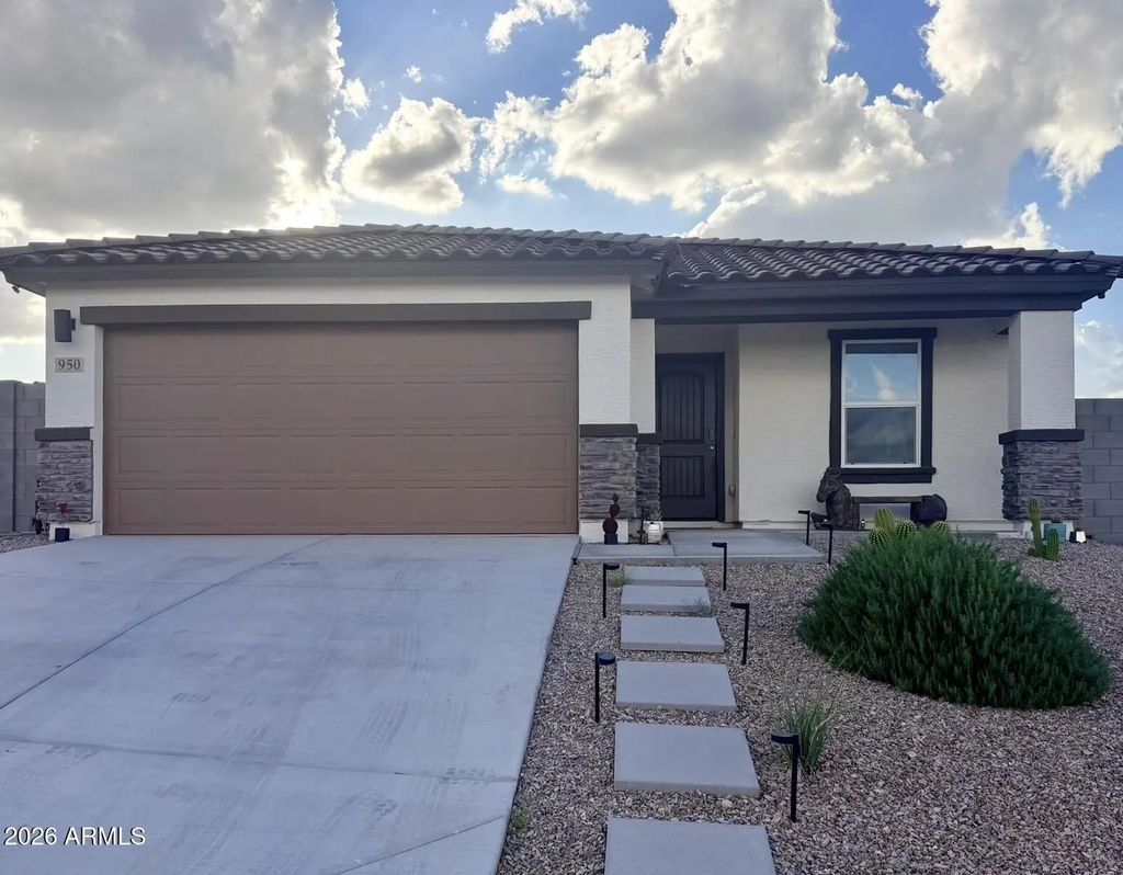 950 Logan Way, Wickenburg