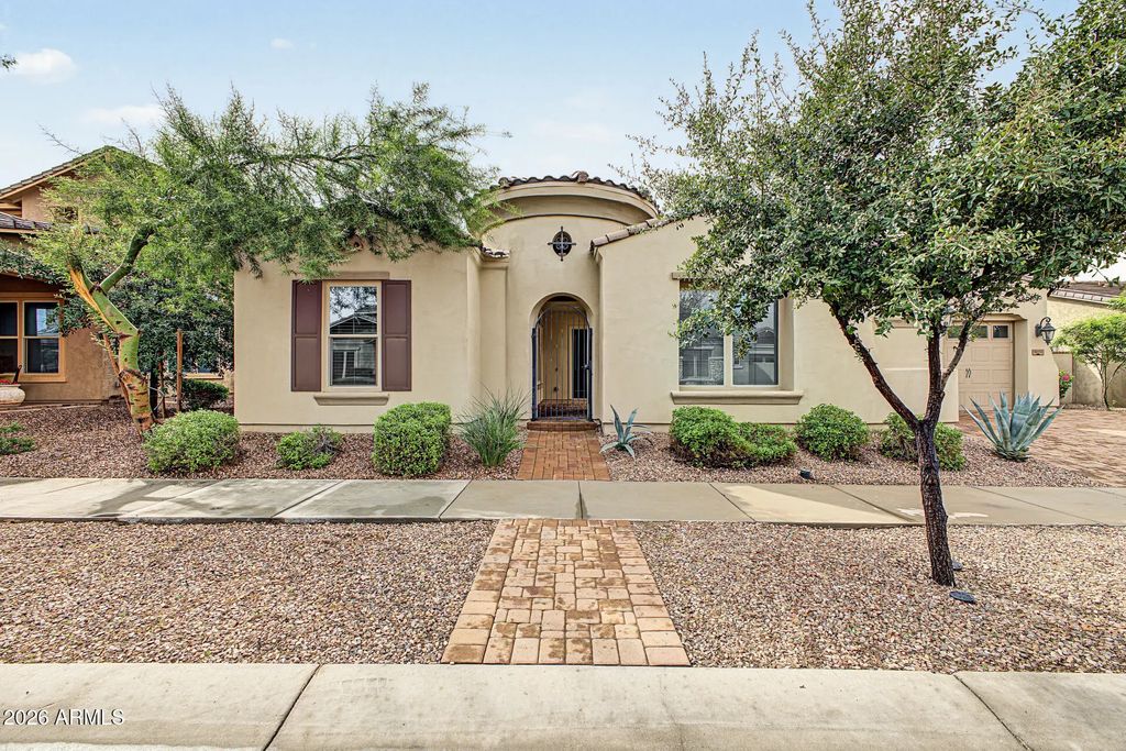 10713 E Diffraction Avenue, Mesa