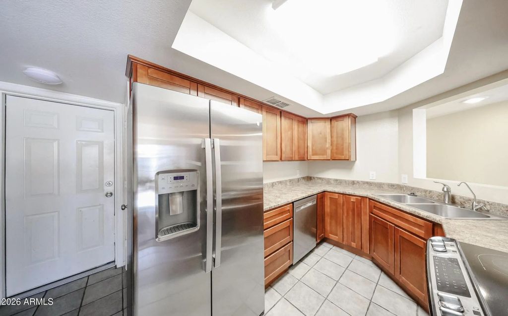 9223 N 47th Court, Glendale