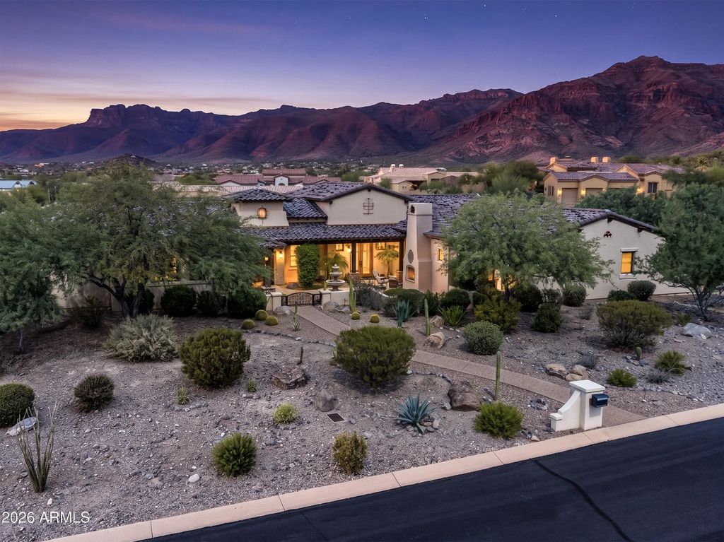 10744 E Copa Del Oro Lane, Gold Canyon