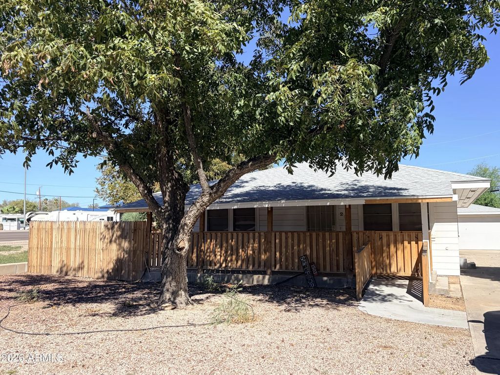 296 Genung Avenue, Wickenburg