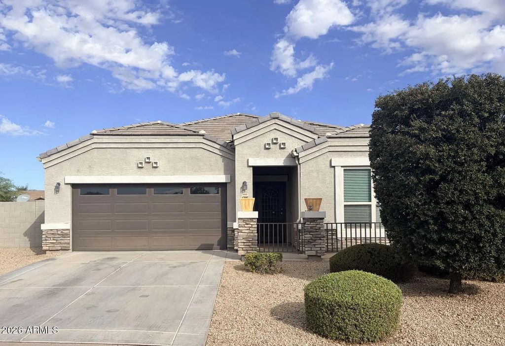 42096 W Quinto Drive, Maricopa