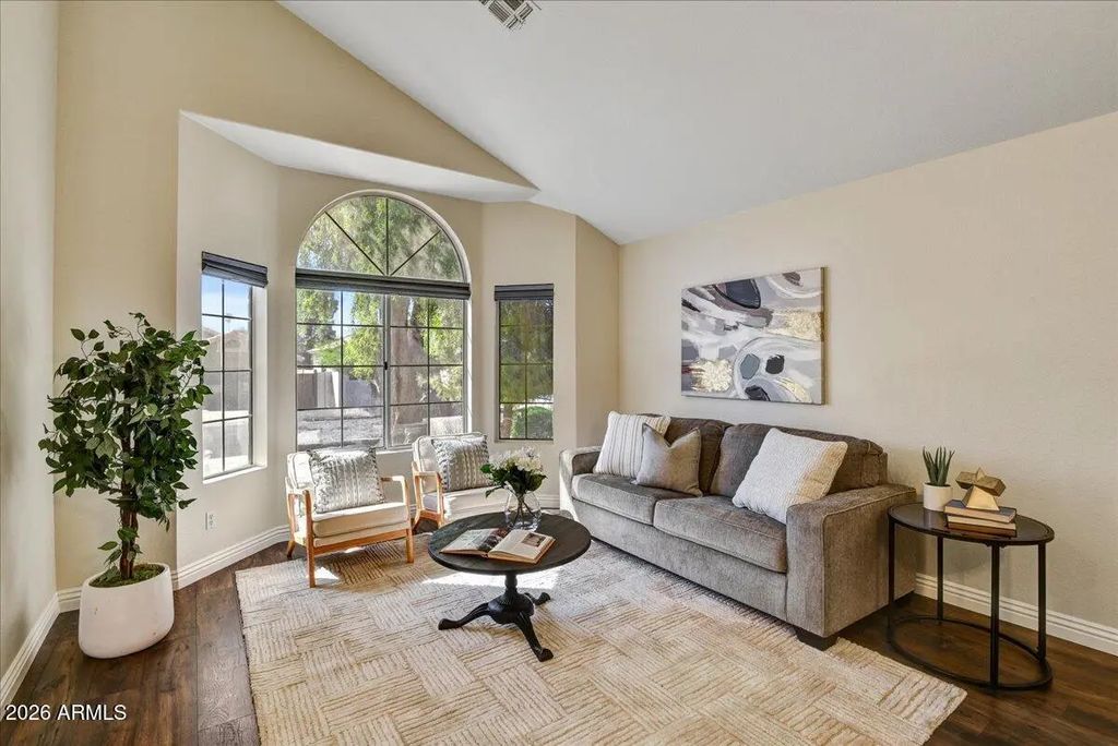 2928 E Pontiac Drive, Phoenix