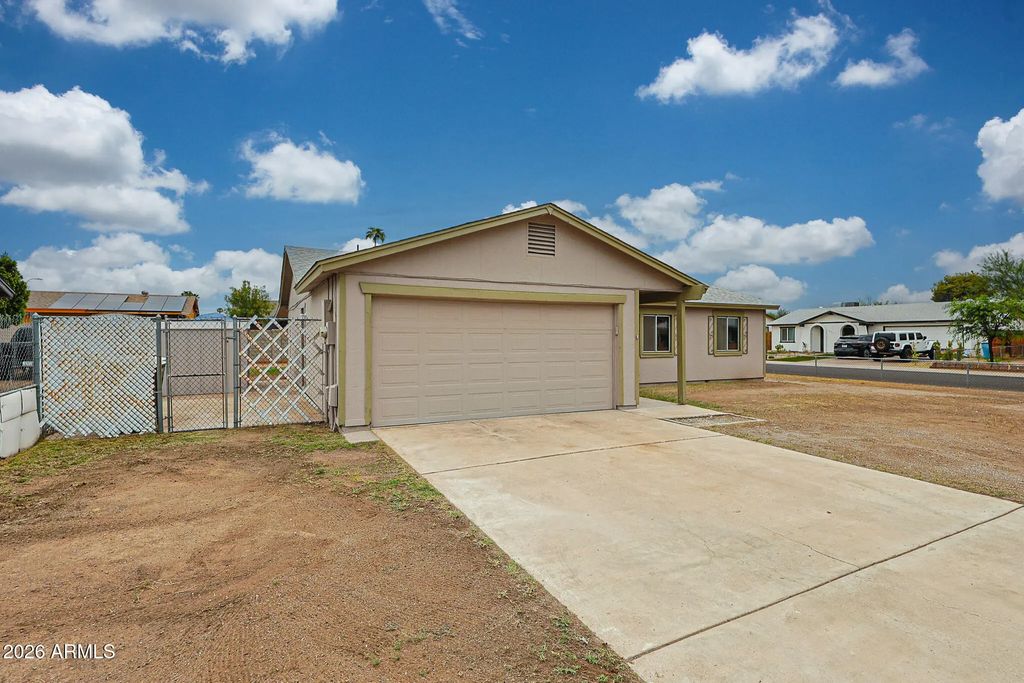 4837 N 81st Avenue, Phoenix