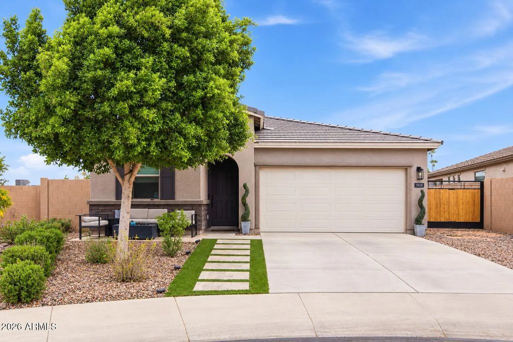 1928 S 82nd Circle, Mesa
