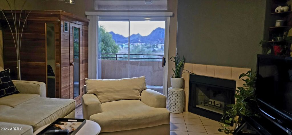 10410 N Cave Creek Road (unit 2037), Phoenix
