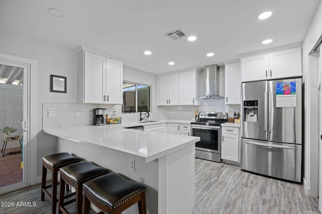 4470 E Belleview Street, Phoenix