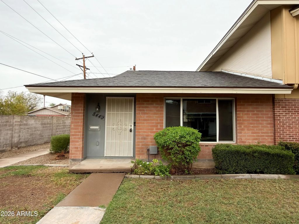 8449 E Montebello Avenue, Scottsdale