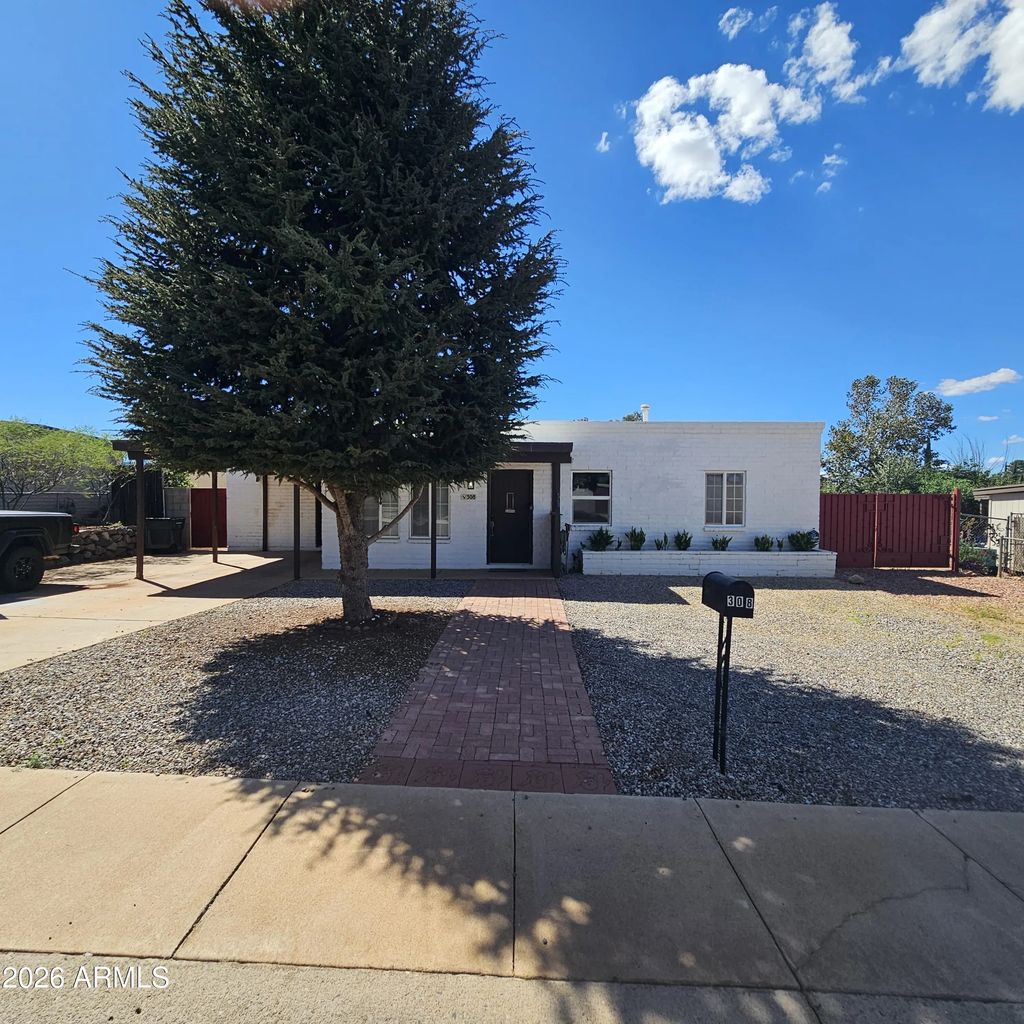 308 Garibaldi Drive, Sierra Vista