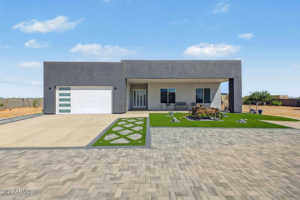 21426 W Roberta Drive, Wittmann