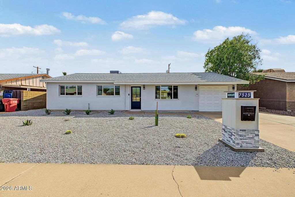 7525 E Moreland Street, Scottsdale