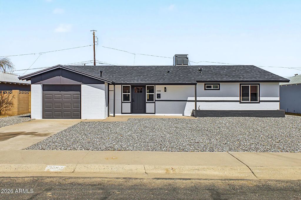 2532 W Columbine Drive, Phoenix