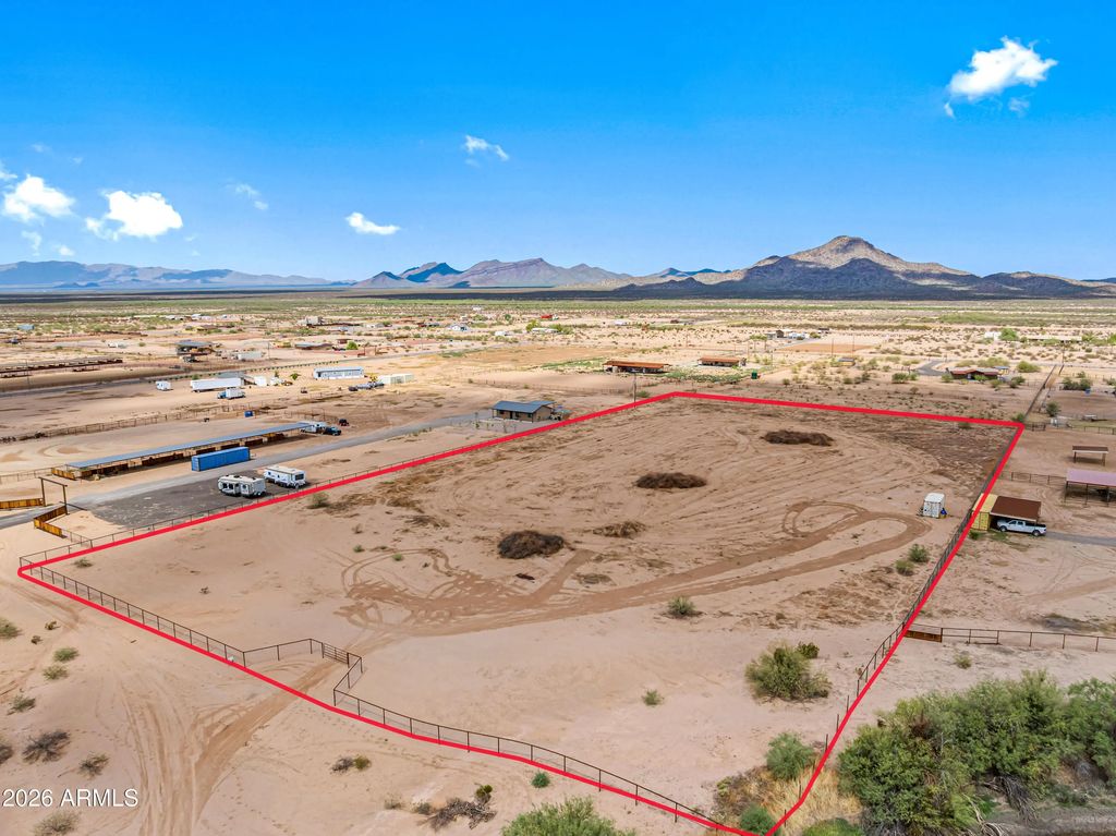 084 W Bays Road (unit 18), Wickenburg