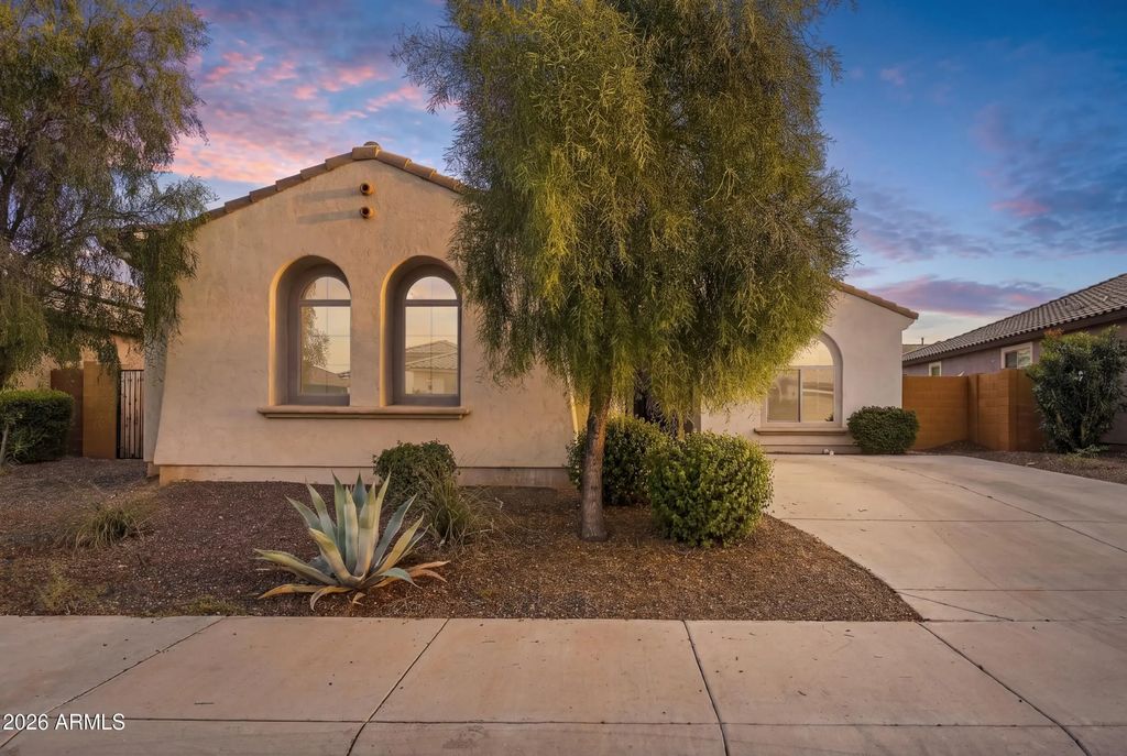 26065 W Quail Avenue, Buckeye