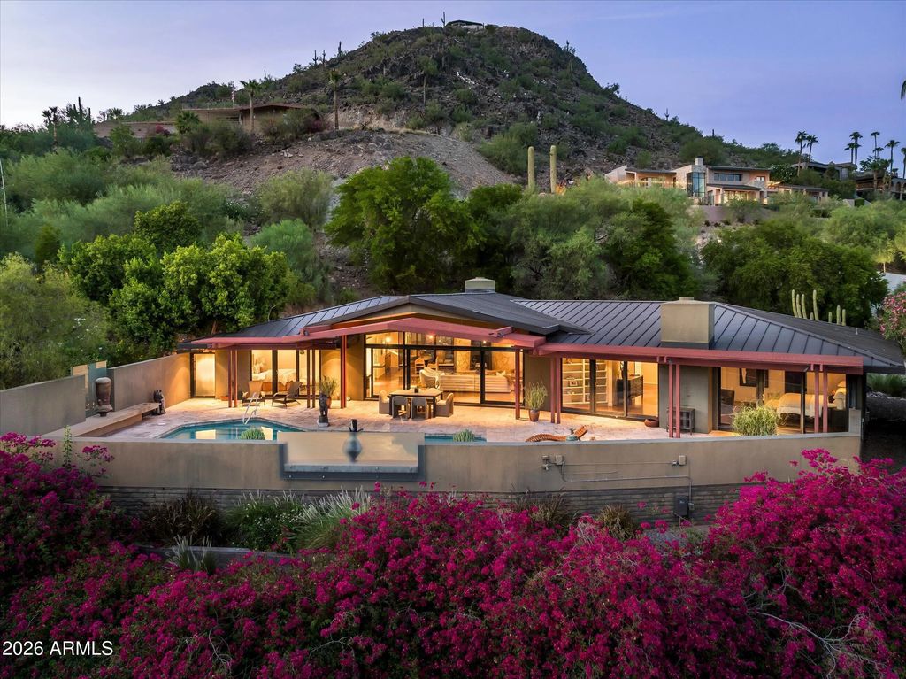 4302 E Highlands Drive, Paradise Valley