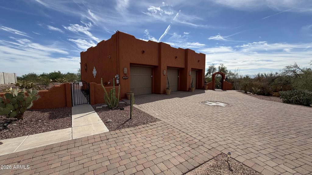 8515 N 192nd Avenue, Waddell