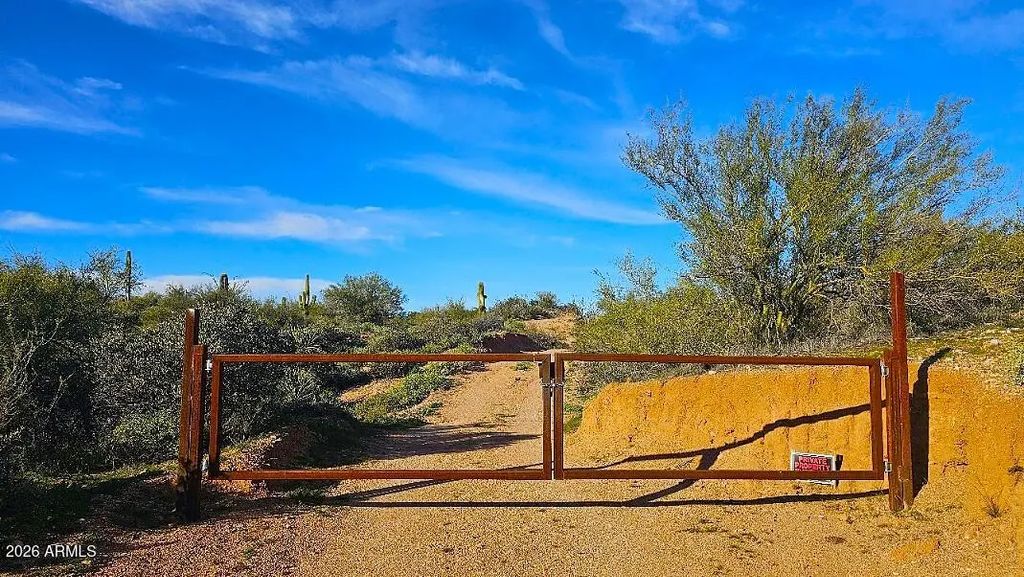 142x4 E Montello Road (unit 2), Scottsdale