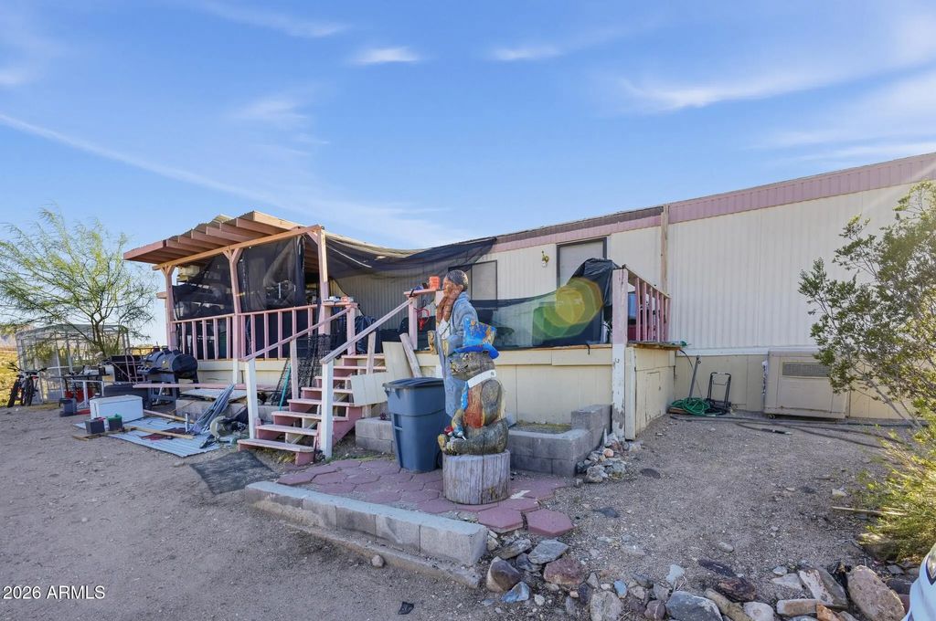 30420 N Haystack Drive, Meadview