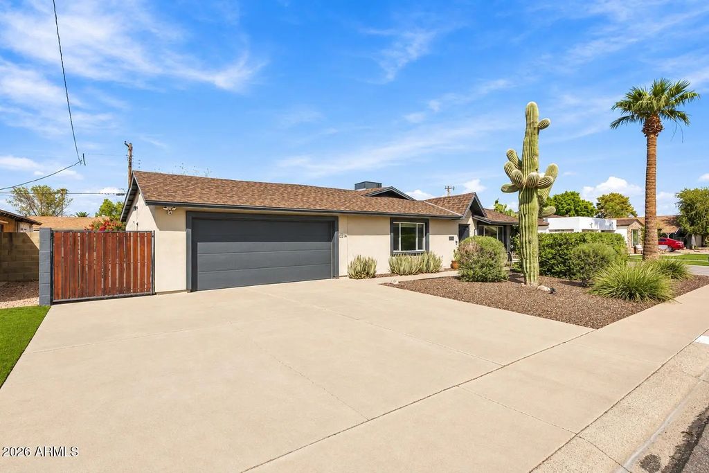 8314 E Turney Avenue, Scottsdale