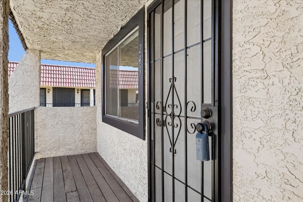 700 W University Drive (unit 243), Tempe