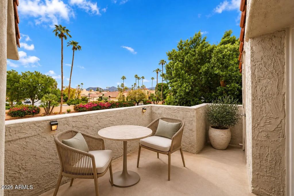 10055 E Mountainview Lake Drive (unit 2009), Scottsdale