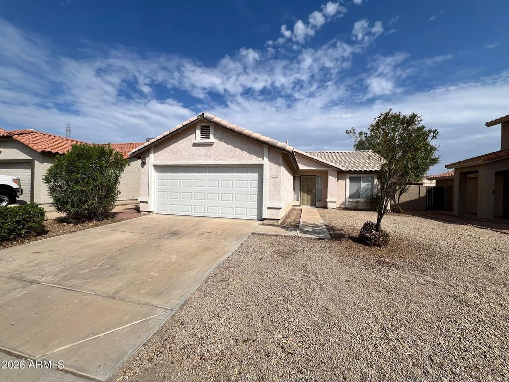 11231 W Golden Lane, Peoria