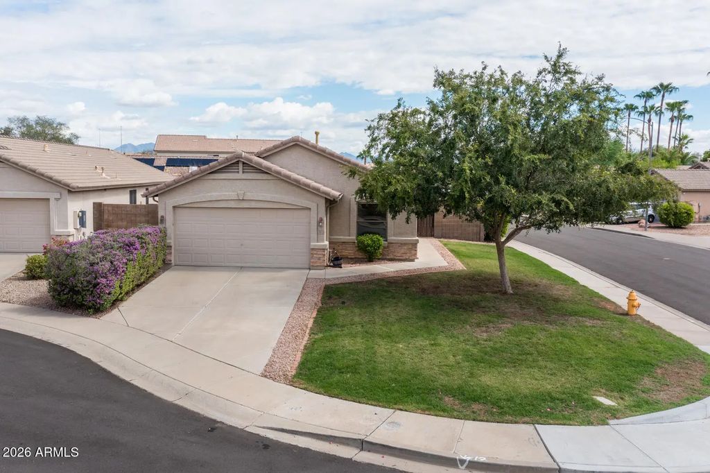 19815 N 34th Place, Phoenix