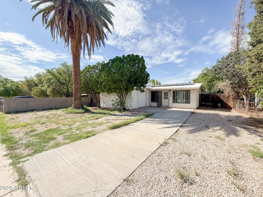 3521 E Sylvane Street, Tucson