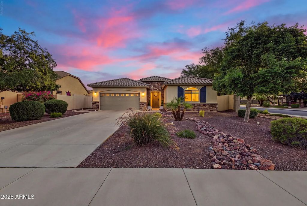 1059 E Rojo Way, Gilbert