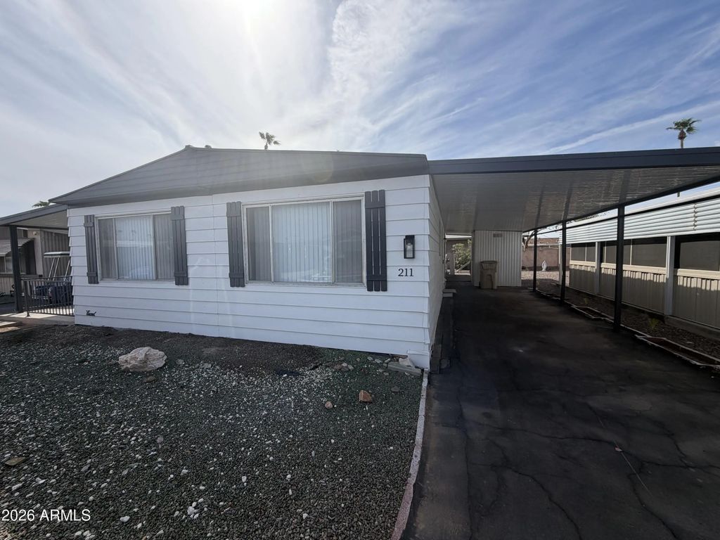 10701 N 99th Avenue (unit 211), Peoria