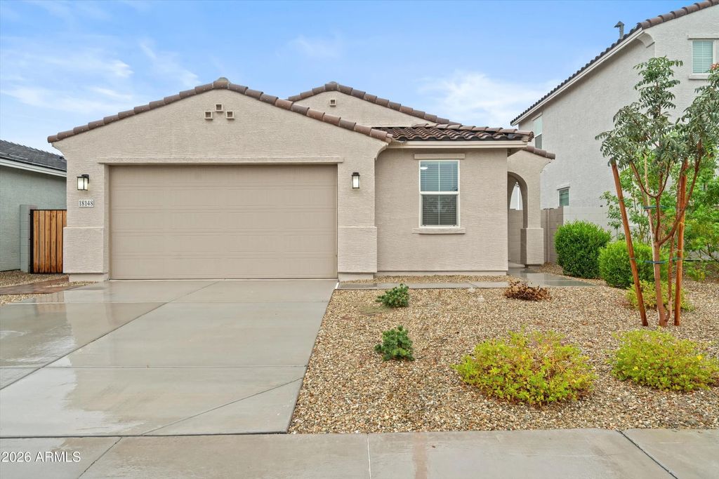 18148 W Daley Lane, Surprise