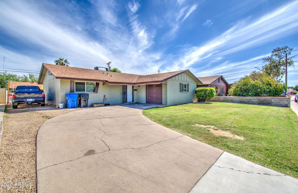 3013 N 52nd Parkway, Phoenix
