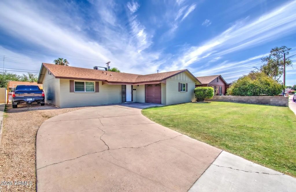 3013 N 52nd Parkway, Phoenix