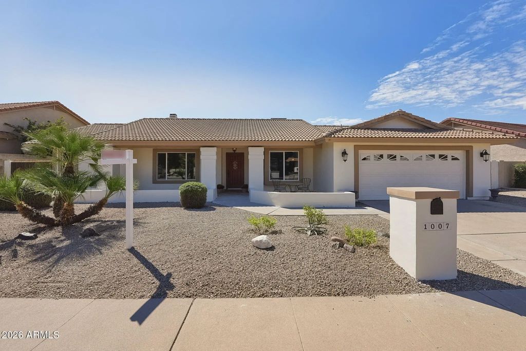 1007 E Grandview Road, Phoenix